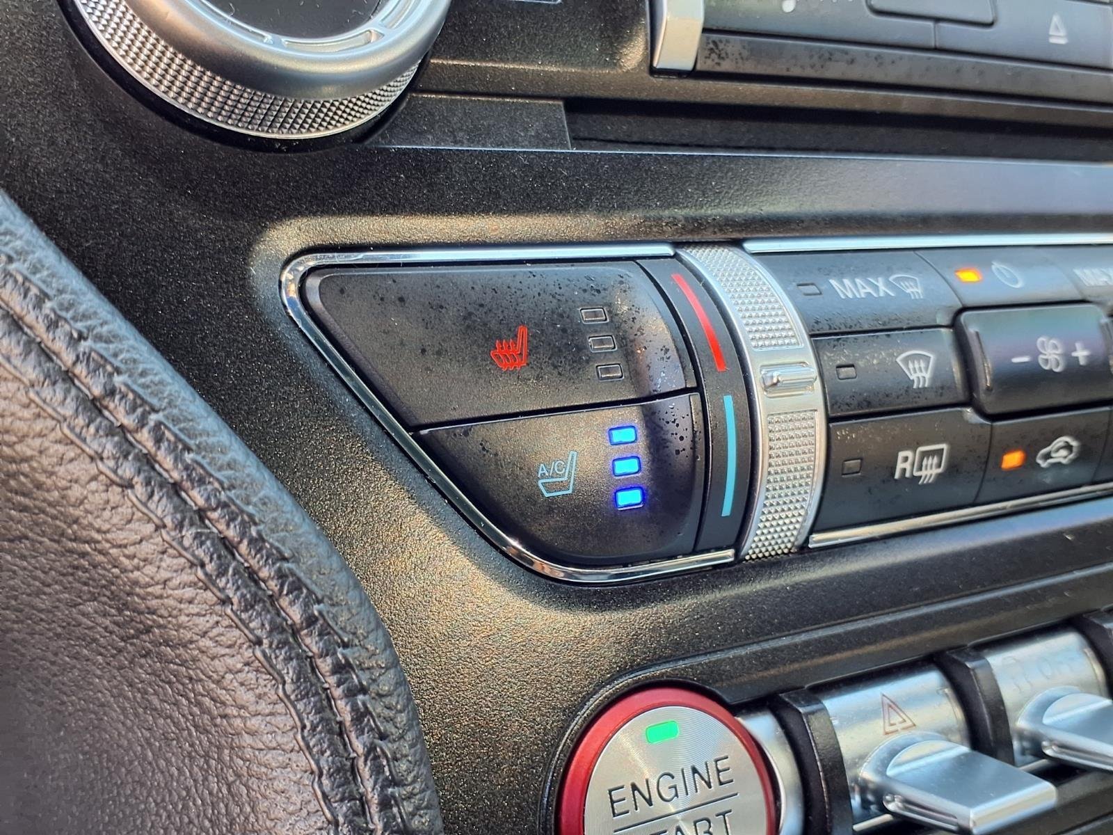 Used 2019 Orange Fury Metallic Tri-Coat Ford GT Premium image 5