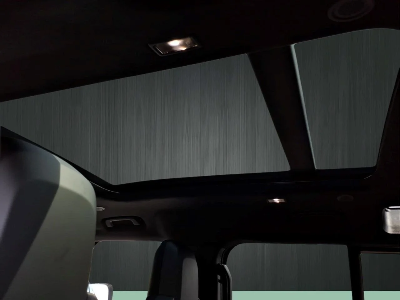New 2026 Petra Copper LAND ROVER  OCTA image 5