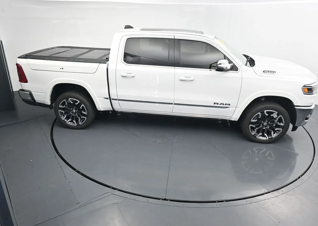 Used 2025 White Ram Limited image 30