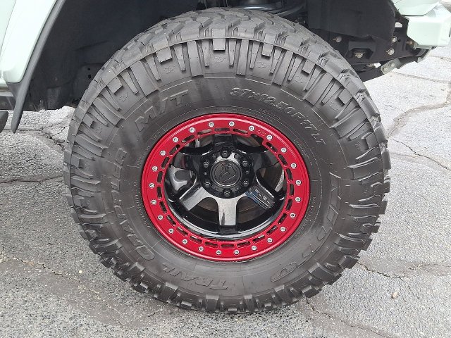 Used 2022 Green Ford Raptor image 9
