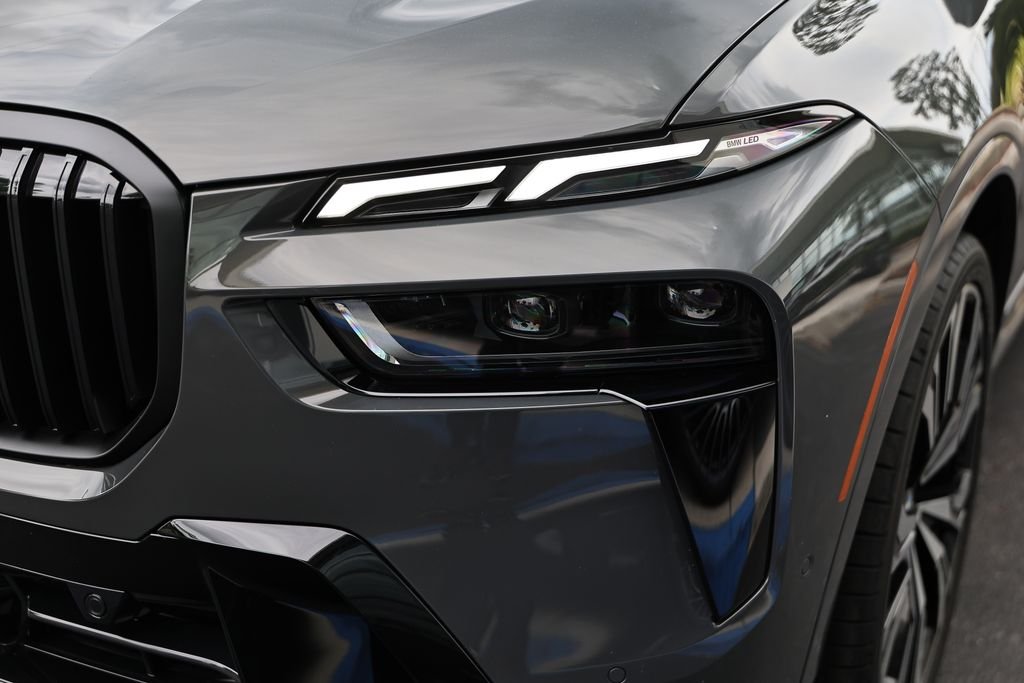 New 2027 Dravit Grey Metallic BMW xDrive40i image 12