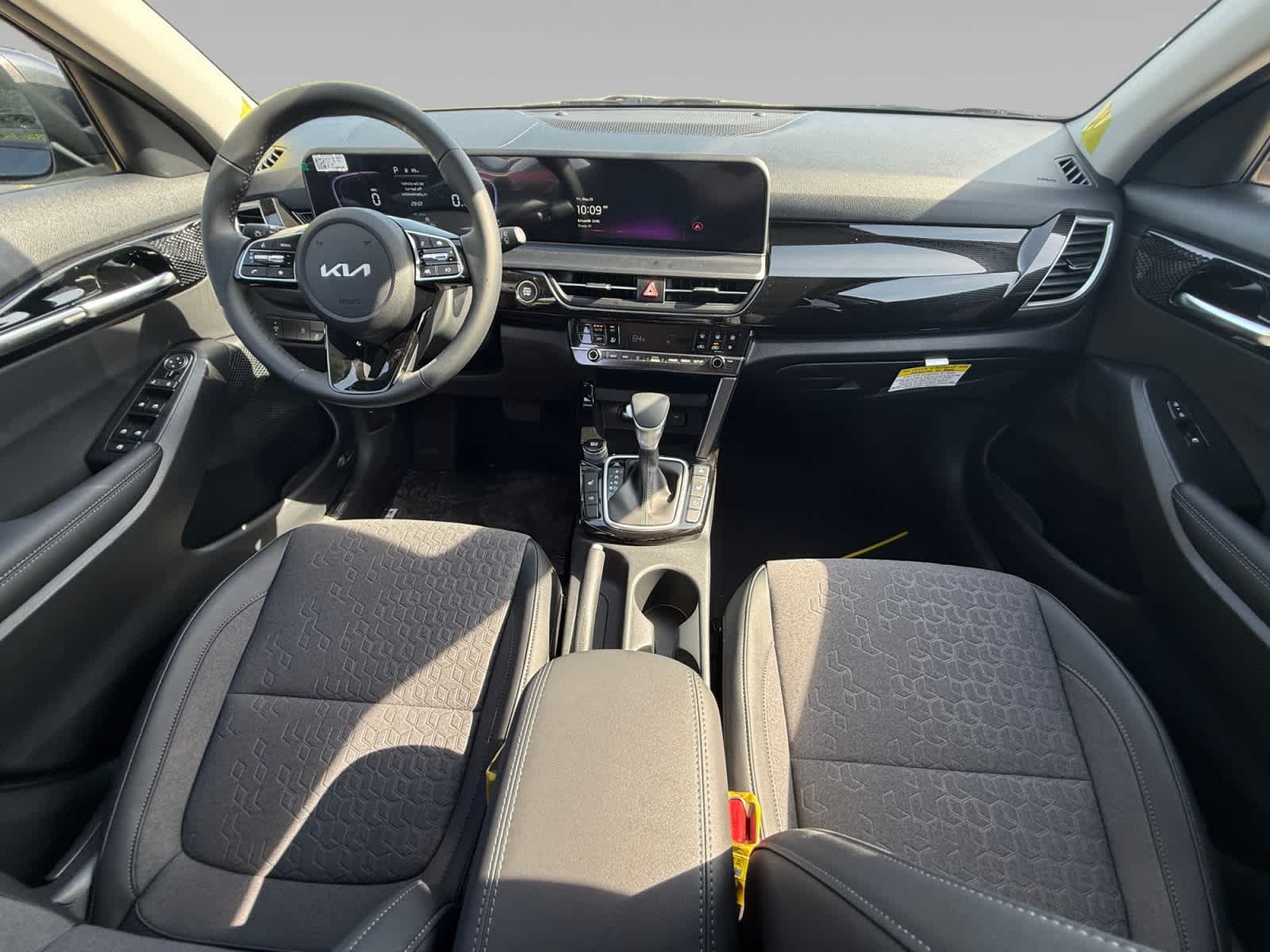 New 2026 Gravity Gray Kia S image 20
