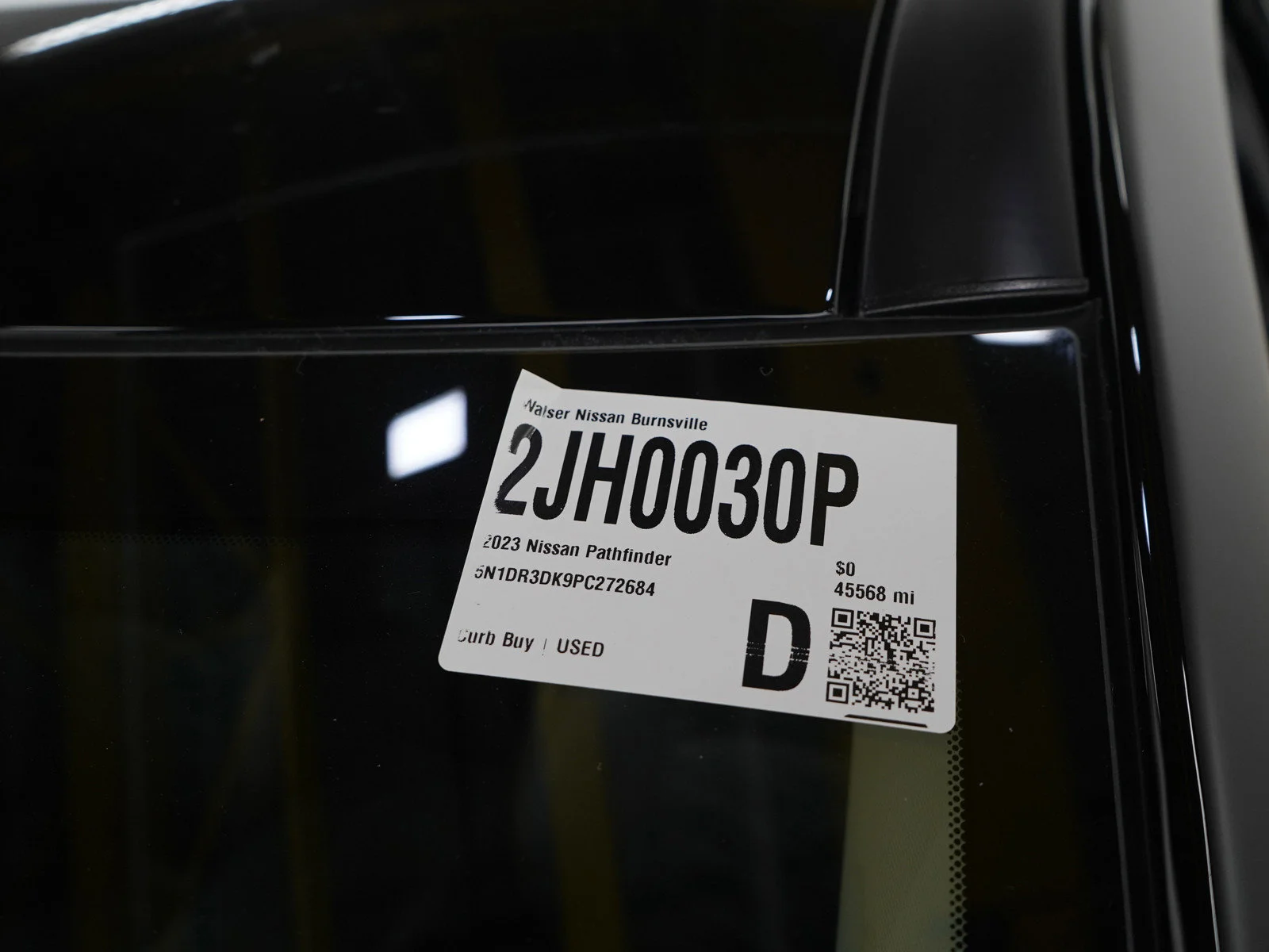 Used 2023 Super Black Nissan Platinum image 36