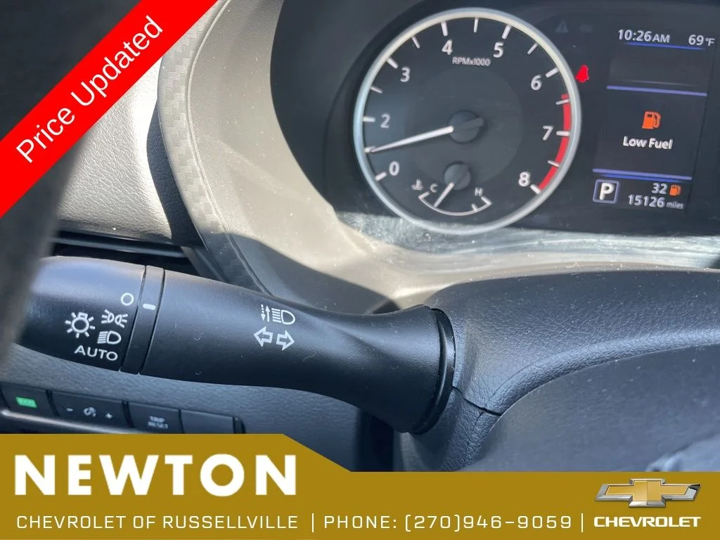 Certified Used 2025 Gun Metallic Nissan S image 18