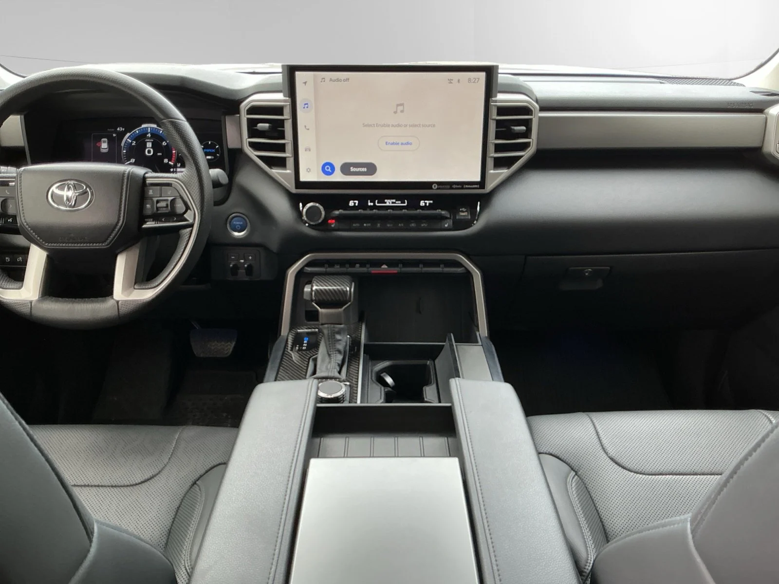 2024 Toyota Sequoia SR5 - Photo 10