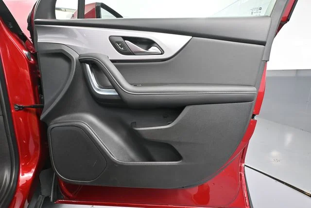 Certified Used 2025 Red Chevrolet LT image 41