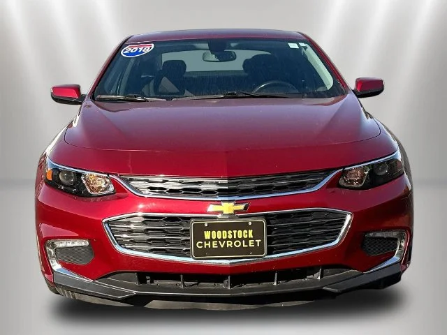 Used 2018 Chevrolet Malibu 1LT with VIN 1G1ZD5ST6JF259292 for sale in Woodstock, IL