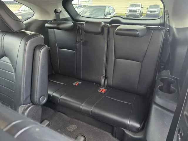 Used 2022 Black Toyota XLE image 17