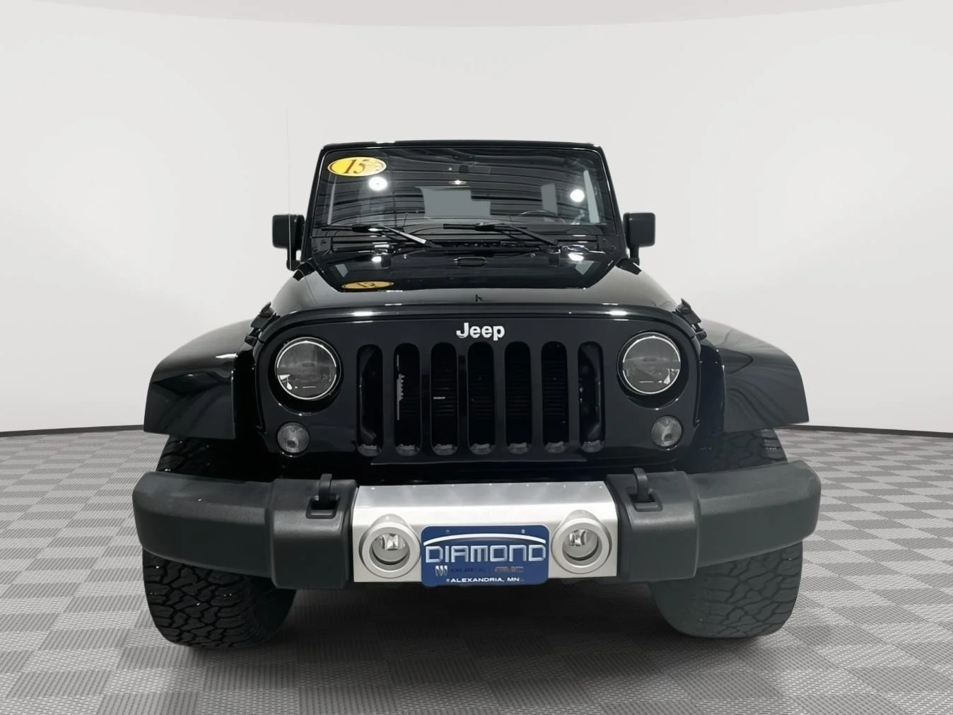 Used 2015 Black Jeep Sahara image 8