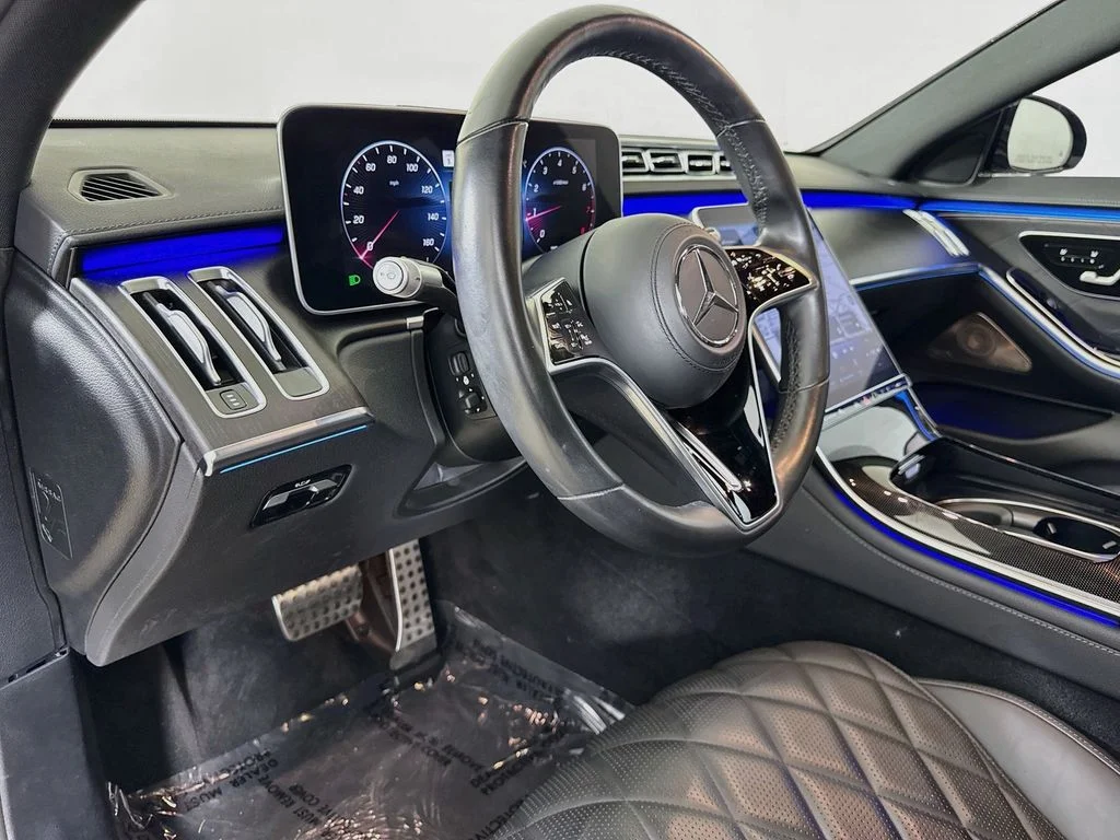 Used 2023 Black Mercedes-Benz S 580 image 9