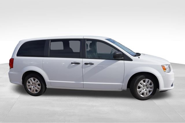Certified 2019 Dodge Grand Caravan SE with VIN 2C4RDGBG6KR528097 for sale in Roseville, MN
