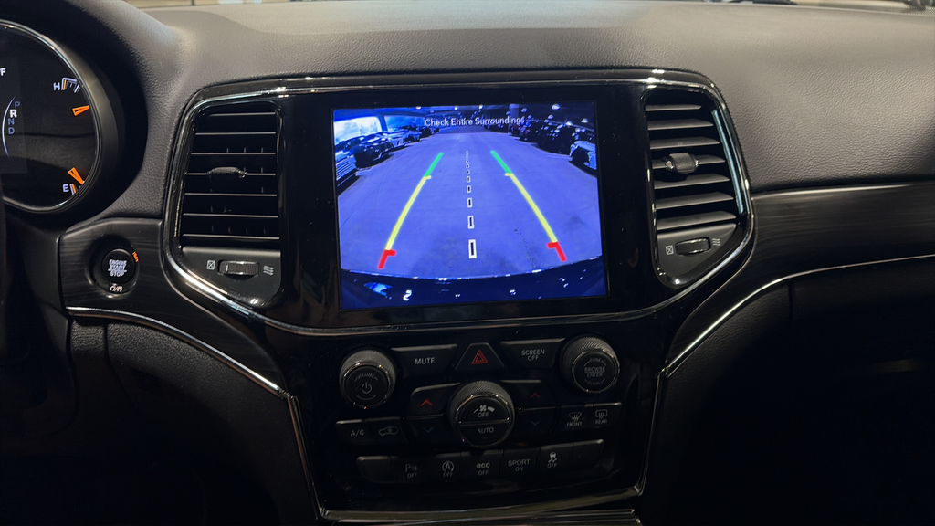 Used 2020 Black Jeep Limited image 29