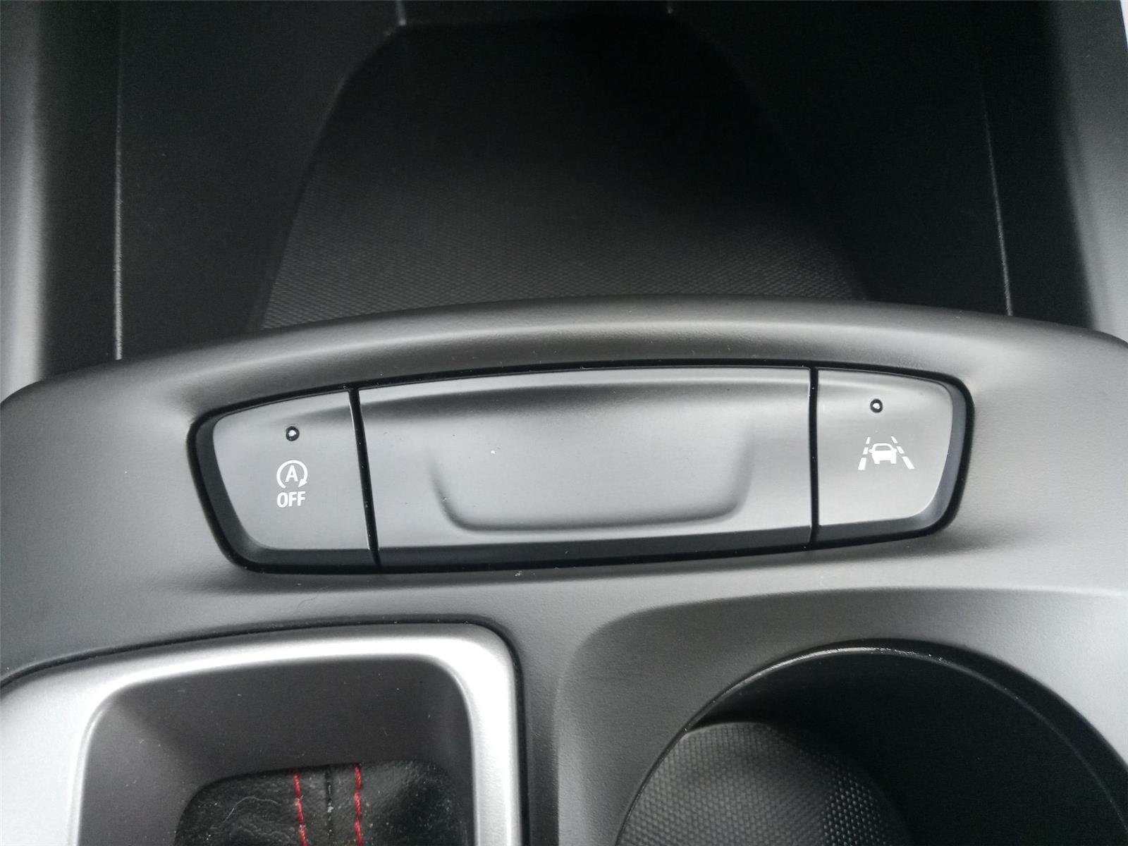 Used 2024 Summit White Chevrolet 1RS image 22
