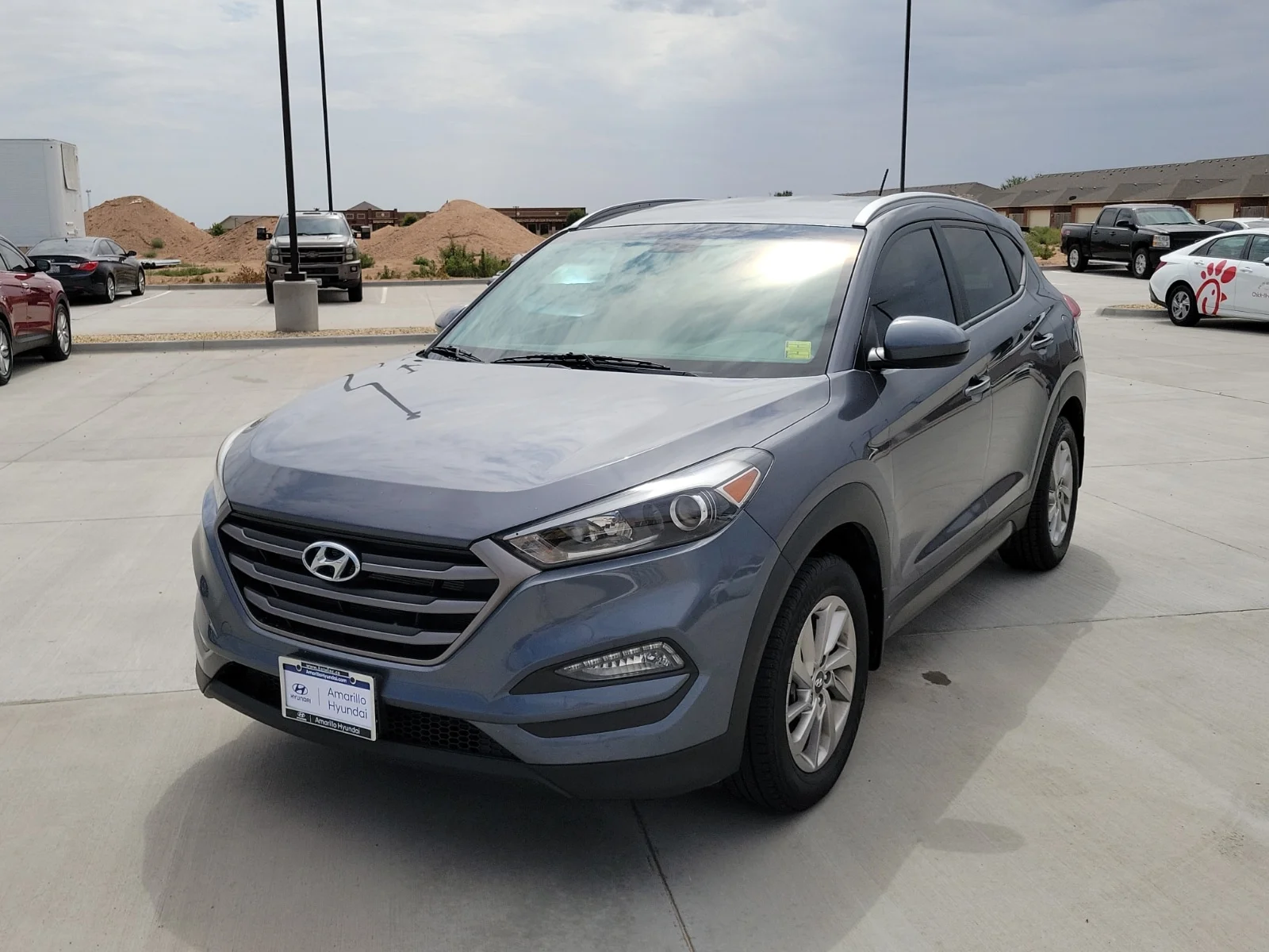 Used 2016 Coliseum Gray Hyundai SE image 1