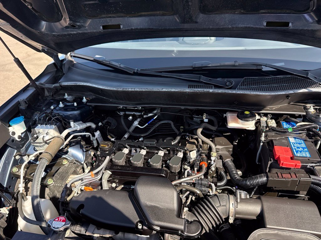 Used 2024  Honda EX image 30