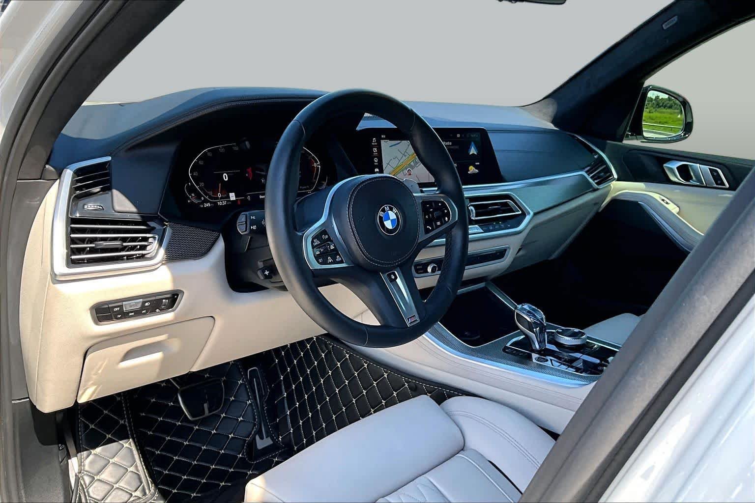 Used 2022 Alpine White BMW sDrive40i image 17