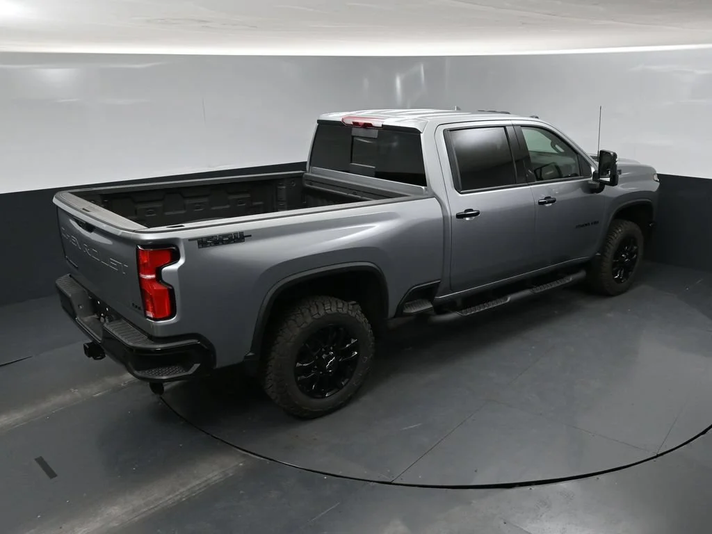 2026 Chevrolet Silverado 2500 HD LTZ - Photo 36
