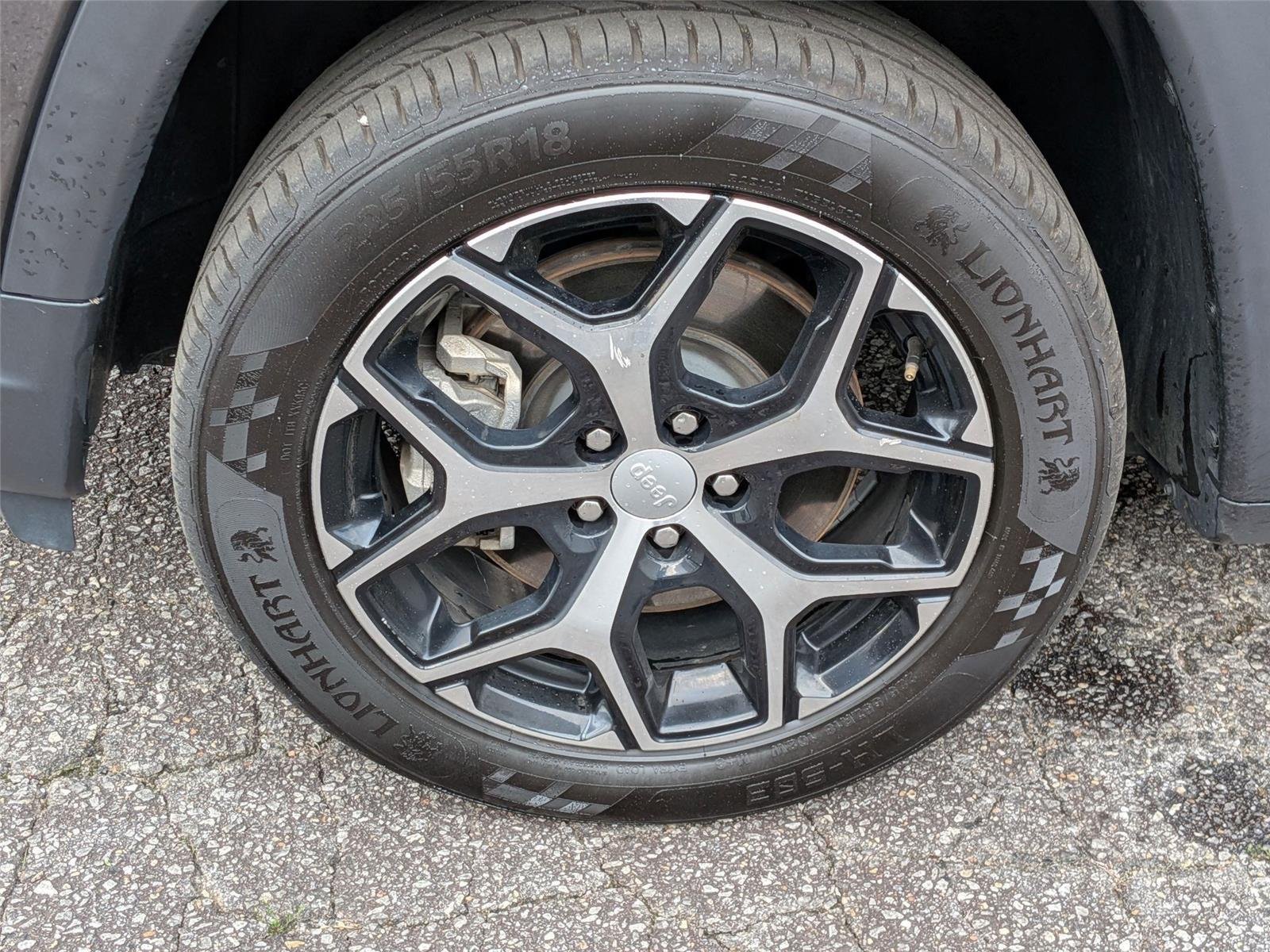Used 2024 Black Clearcoat Jeep Limited image 10
