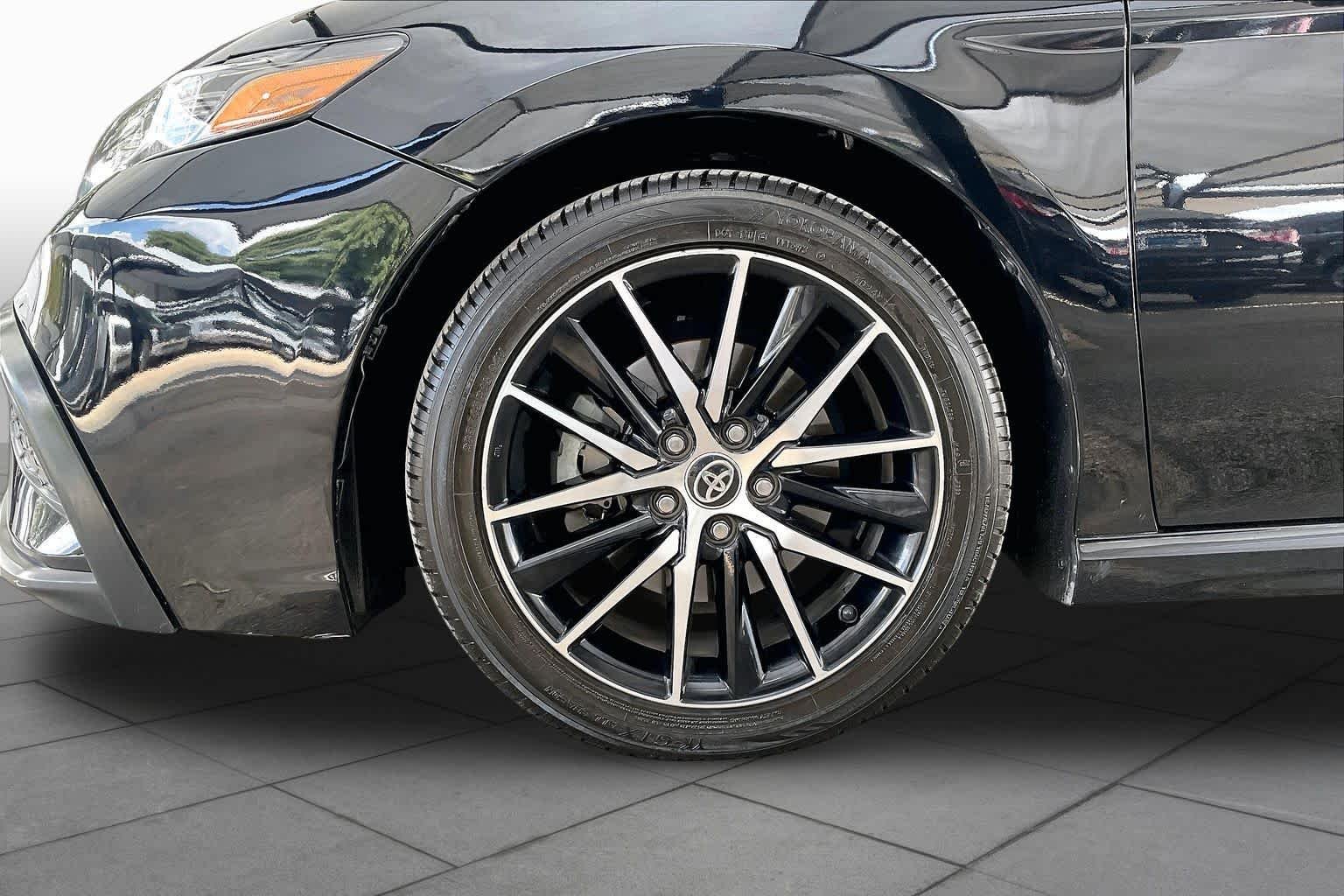 Used 2022 Midnight Black Metallic Toyota SE image 11