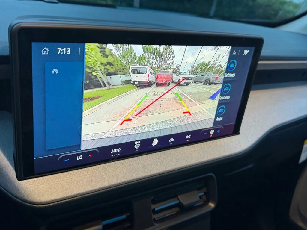 New 2026 Blue Ford XLT image 15
