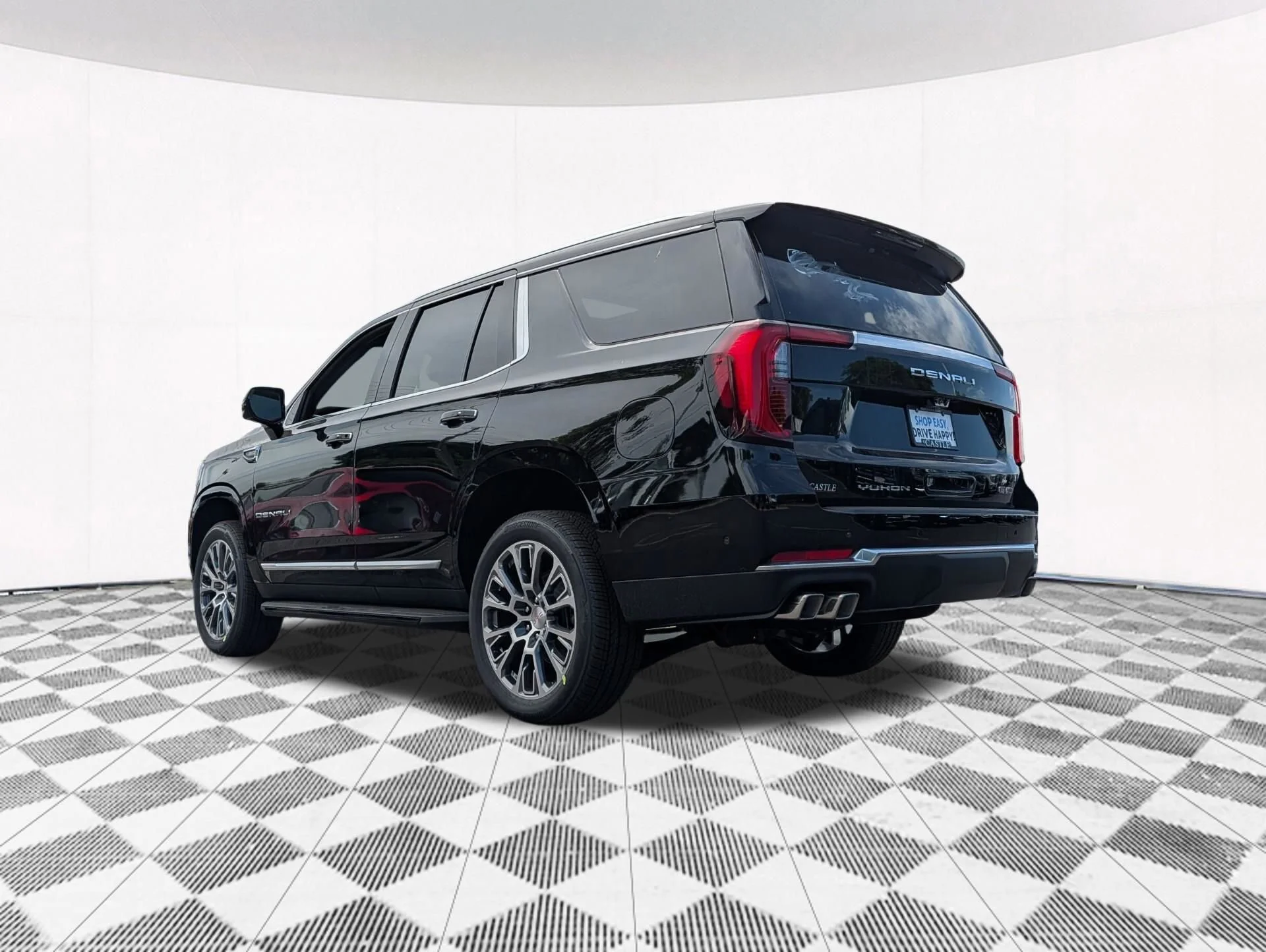 2026 GMC Yukon Denali - Photo 16