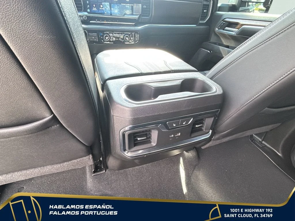 Used 2024 Black Chevrolet High Country image 30