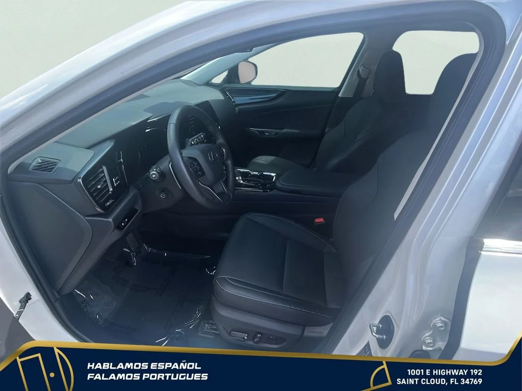 Used 2025 White Lexus Premium image 12
