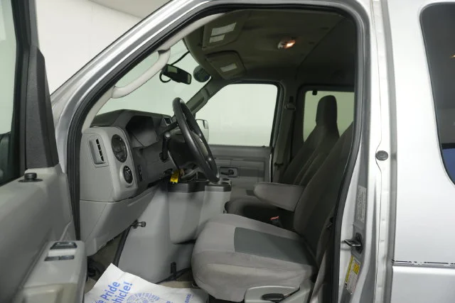 Used 2014 Ingot Silver Metallic Ford XLT image 21
