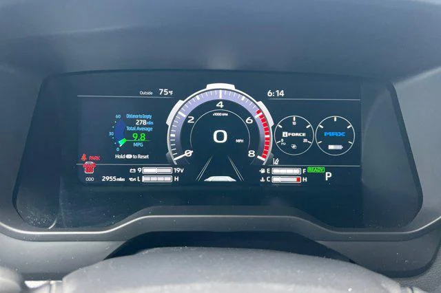 Certified Used 2024 MAGNETIC GRAY MET. Toyota  image 28