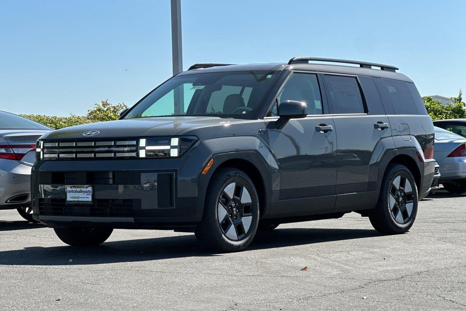 New 2026 Hampton Gray Hyundai SEL image 36