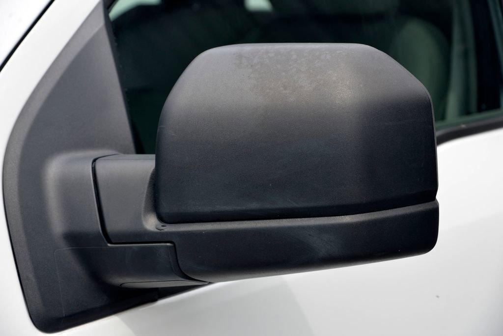 Used 2020 White Ford XL image 12