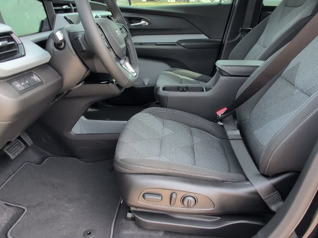 2027 Chevrolet Bolt LT - Photo 10