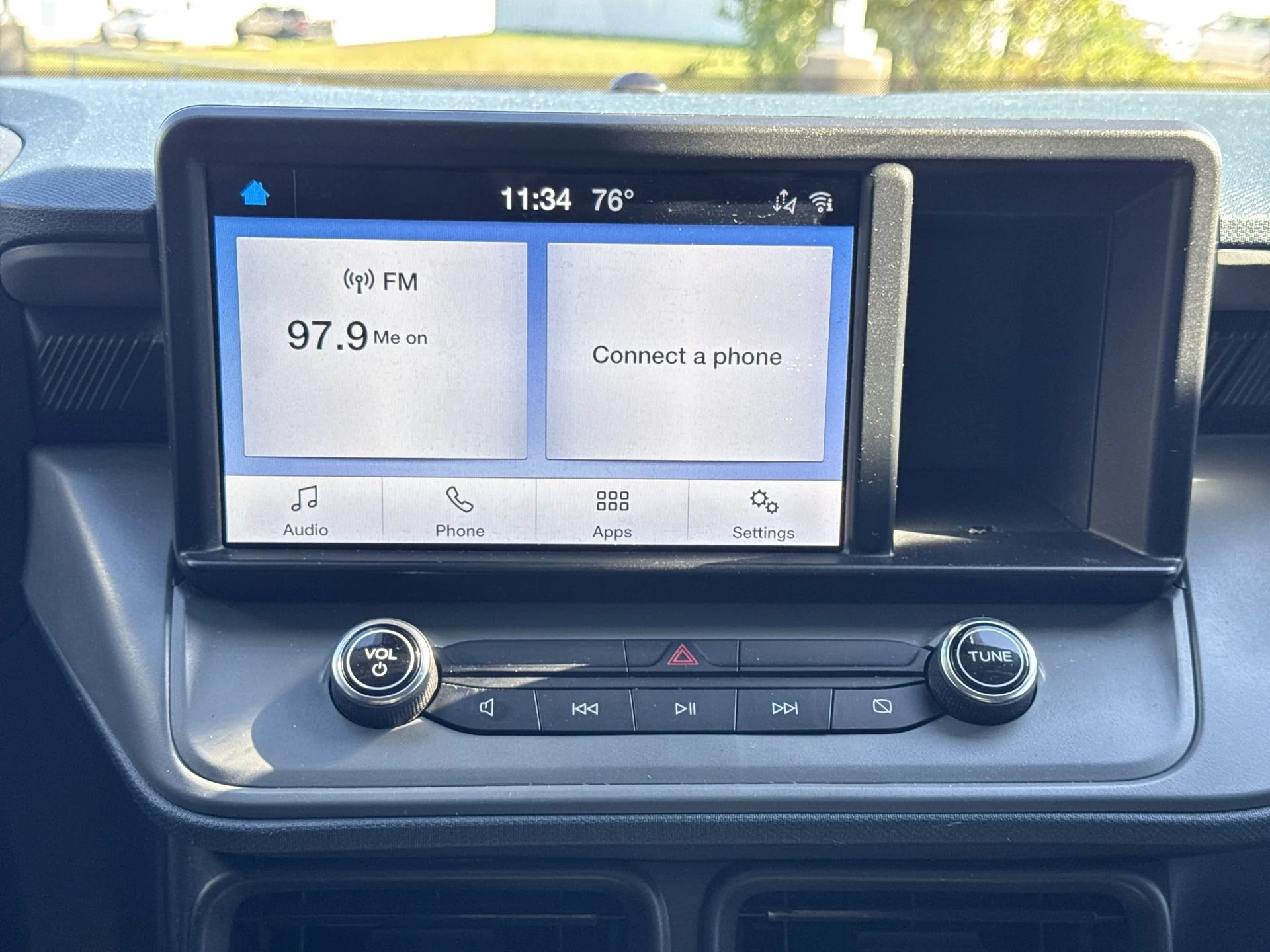 2024 Ford Maverick XL - Photo 16