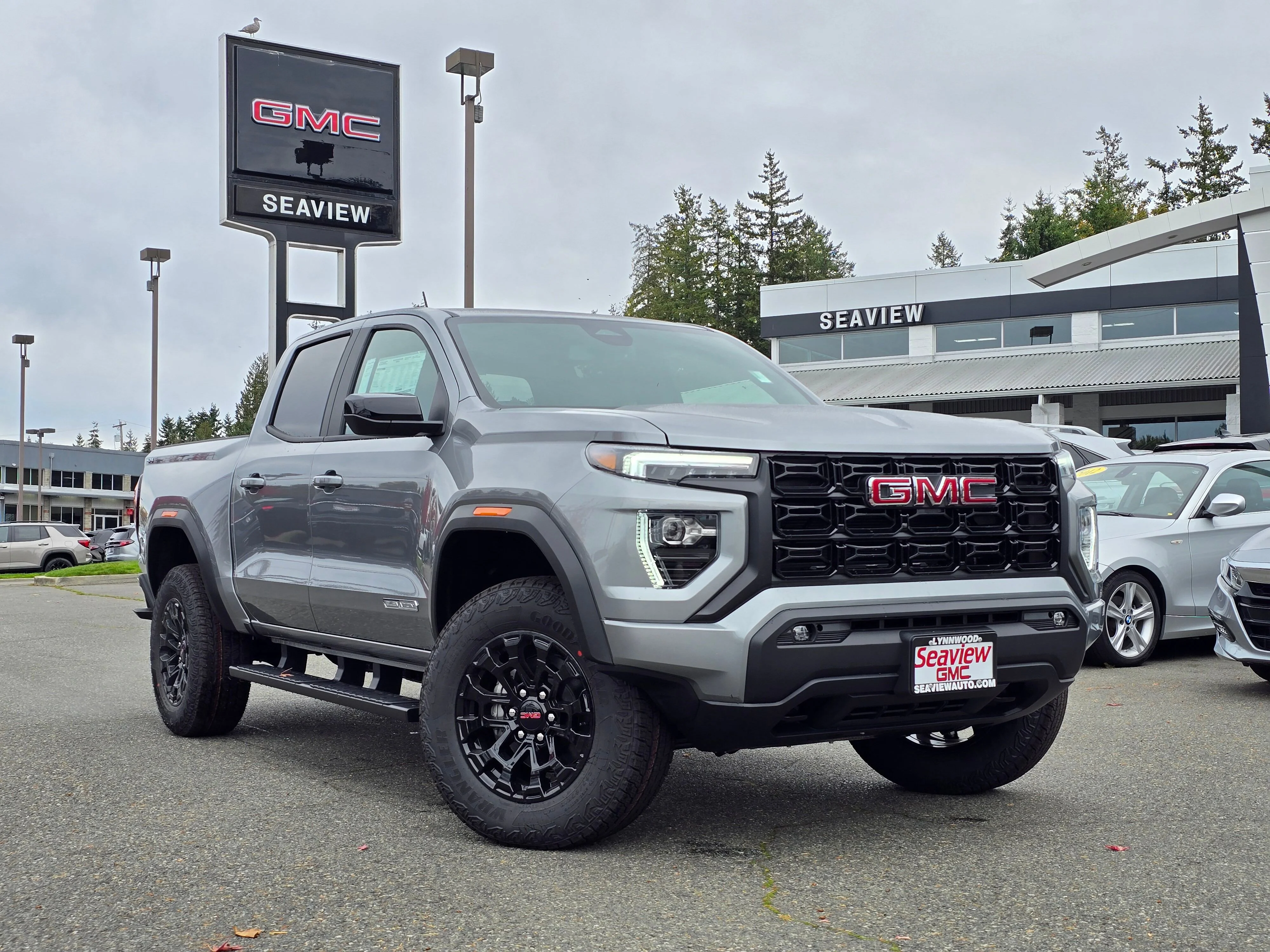 2026 GMC Canyon 4WD Elevation Crew Cab Short Box's photo
