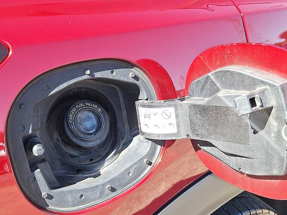 Certified Used 2025 Scarlet Ember Tintcoat Nissan SV image 25