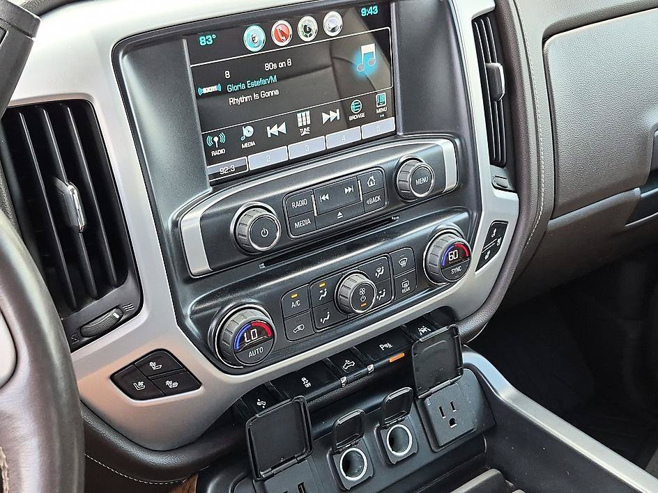 Used 2018 Summit White GMC SLT image 21