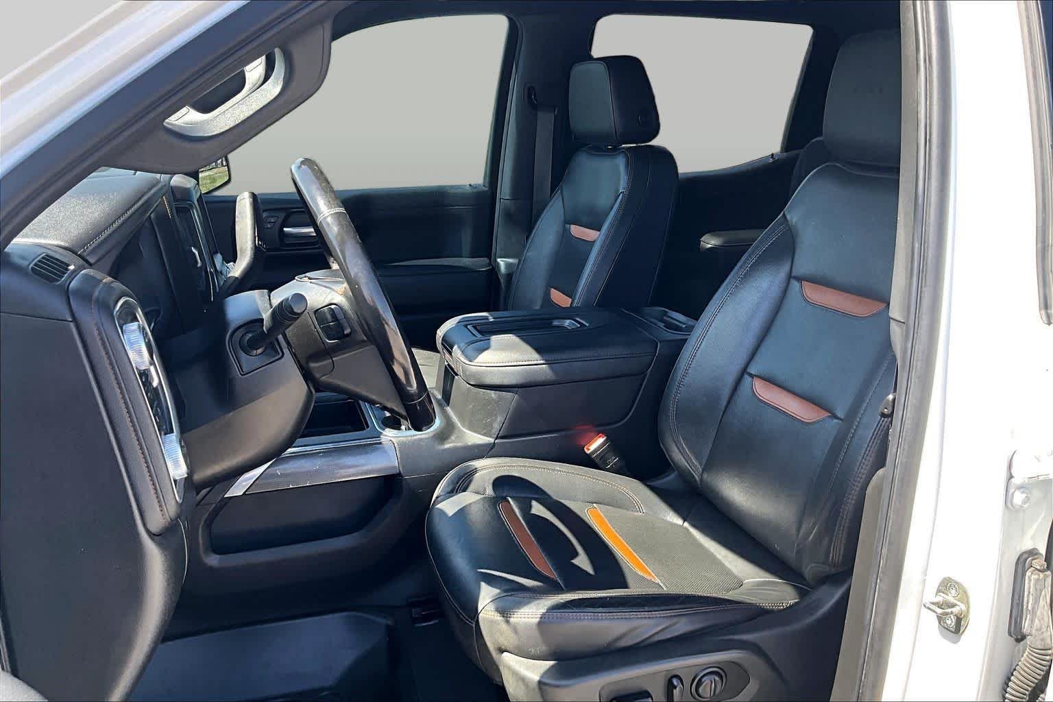Used 2021 SUMMIT WHITE GMC AT4 image 8
