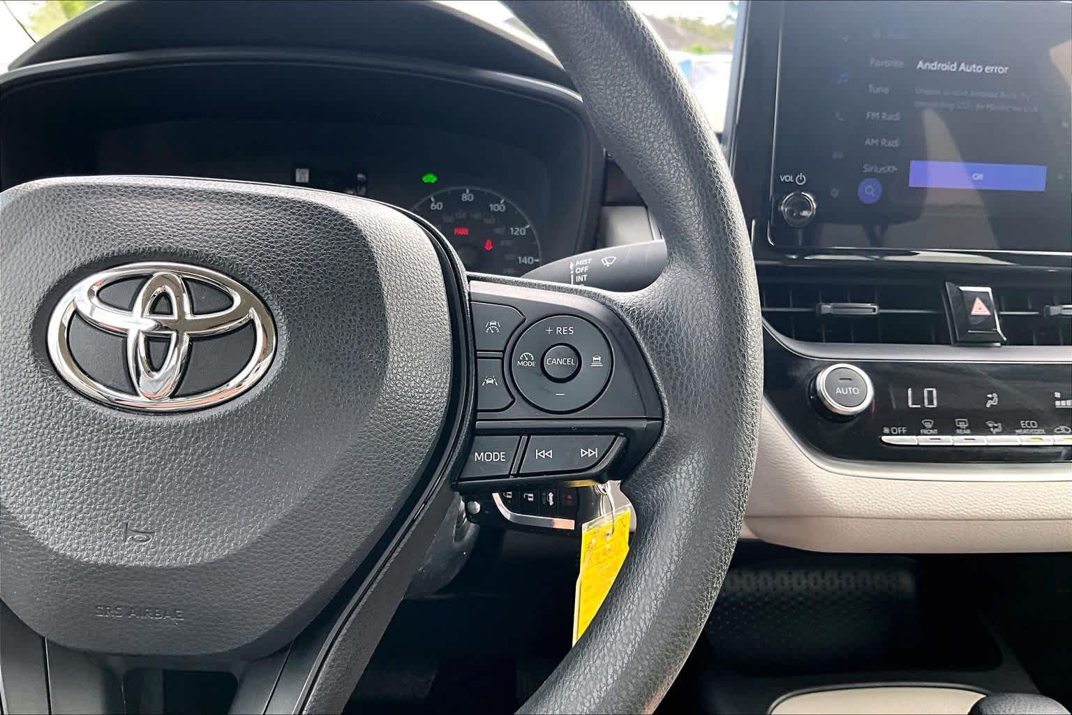 Used 2024 Ice Cap Toyota Hybrid LE image 23