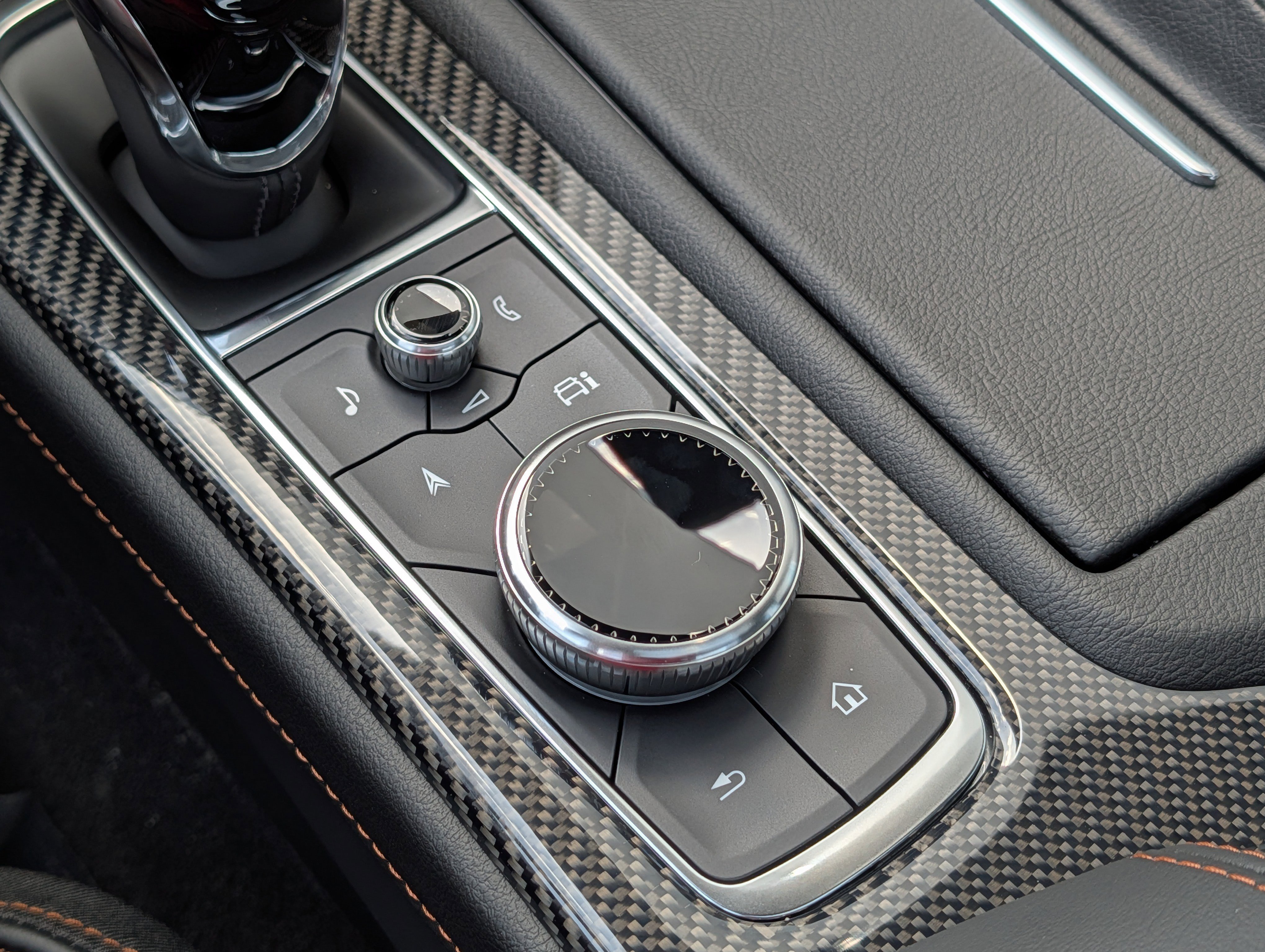 2026 Cadillac CT5 V-Series - Photo 23