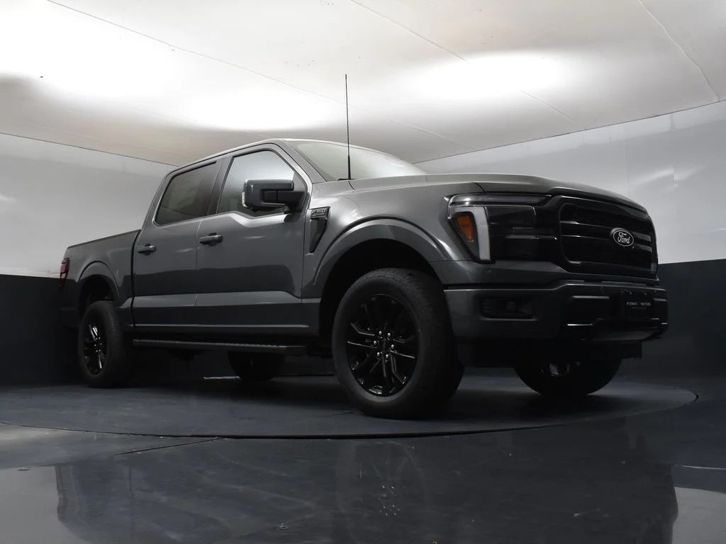 New 2026 Gray Ford Lariat image 34