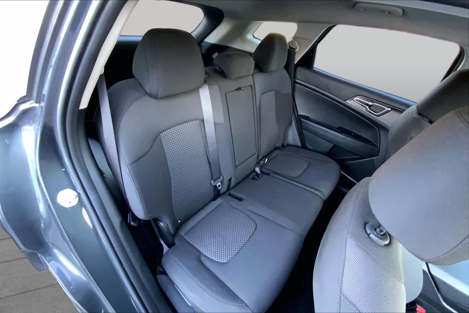 Used 2023 Gravity Gray Kia LX image 17
