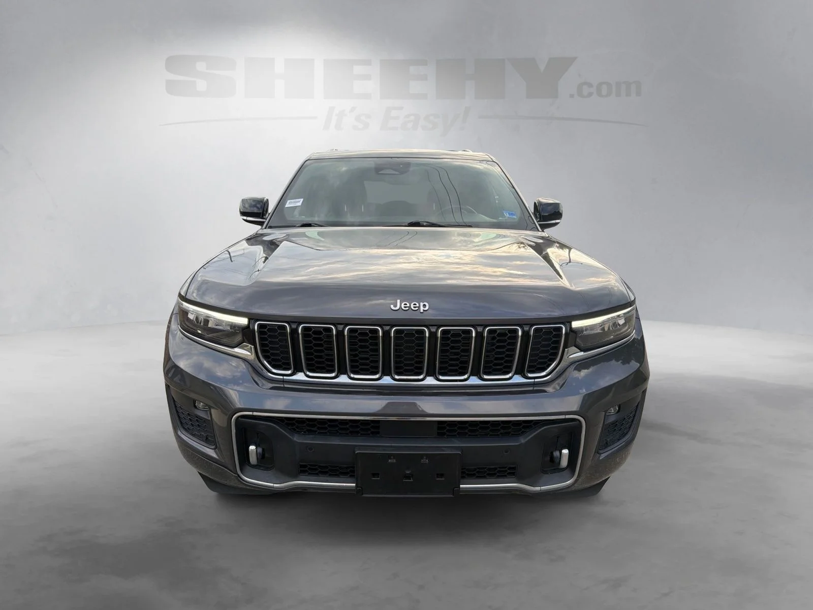 Used 2022 Metallic Jeep Overland image 17