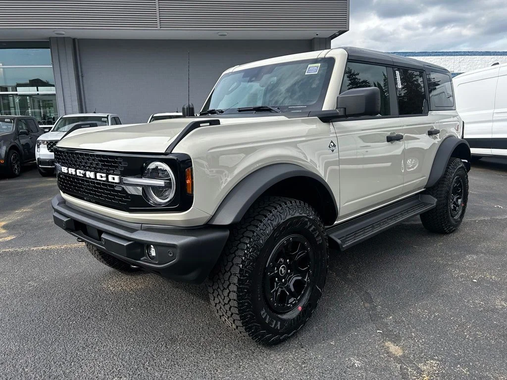 New 2026 Desert Sand Ford Outer Banks® image 4