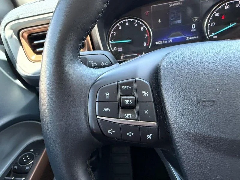 Used 2024 Blue Ford Lariat image 10