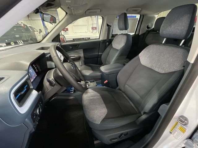 Used 2025 Oxford White Ford XLT image 17
