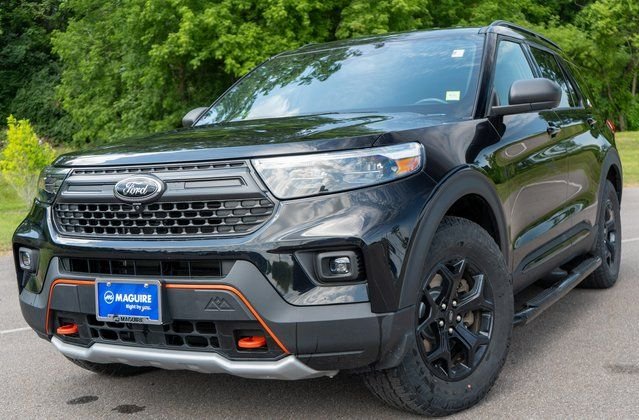Used 2022 Black Metallic Ford Timberline image 1