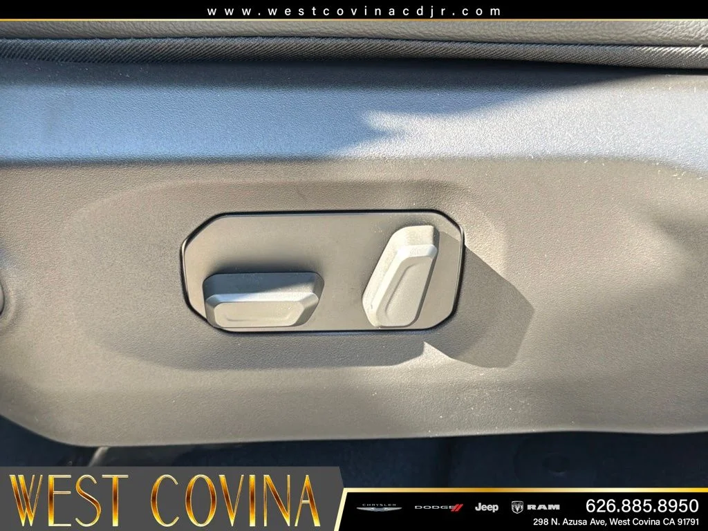 New 2026 Black Clear-Coat Exterior Paint Jeep Sahara image 20