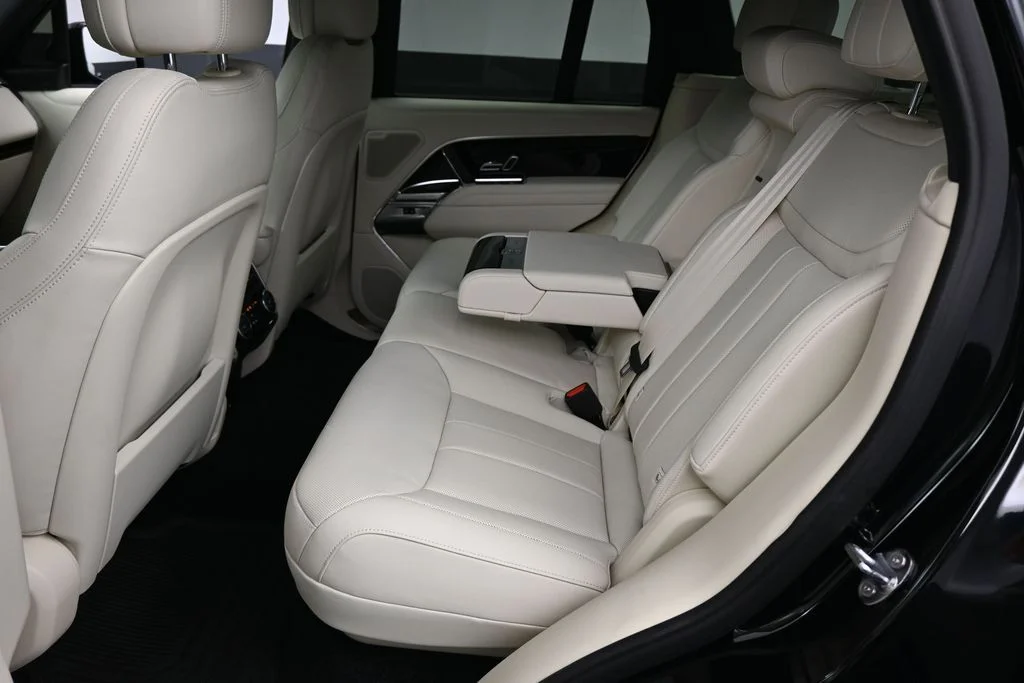 Certified Used 2024 Black Land Rover SE image 6