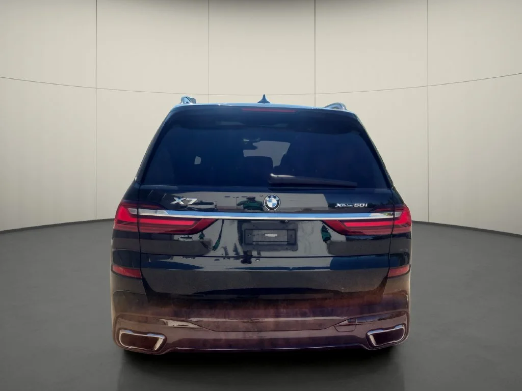Used 2019 Black BMW xDrive50i image 6