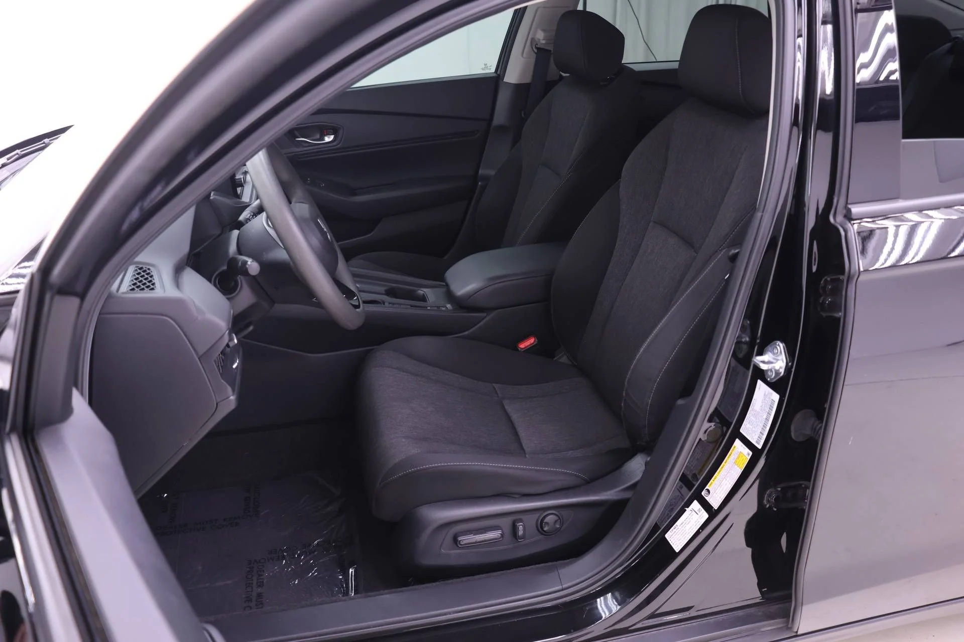 Certified Used 2023 Crystal Black Pearl Honda EX image 4